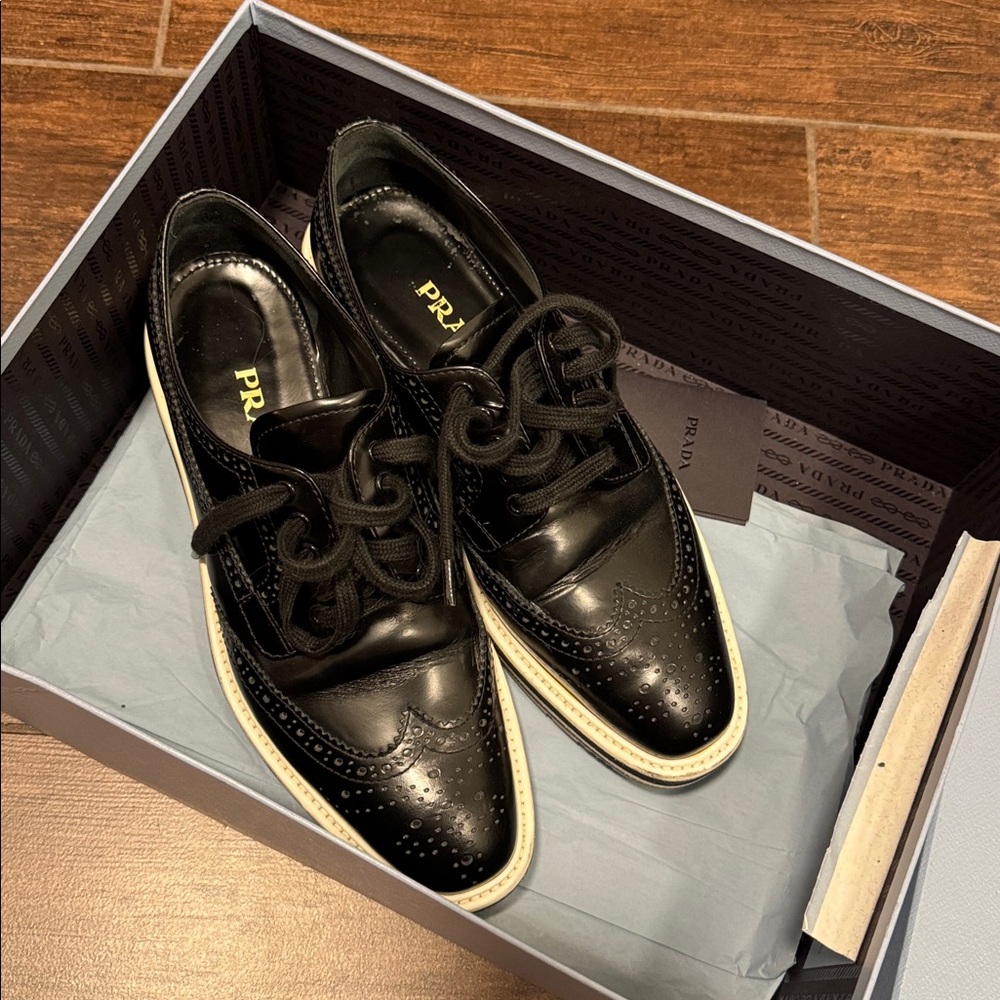 Prada Black and White Leather Platform Loafers size 37.5